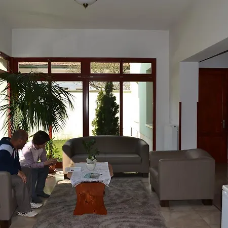Althann Vendeghaz Es Konferencia Koezpont Penzion 3*